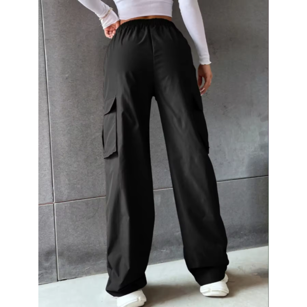 Pantalon noir cargo femme